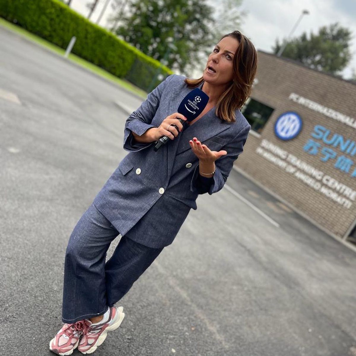 Bellingham, încurcat de întrebarea unei jurnaliste: „Vrei să vii acasă cu mine?”