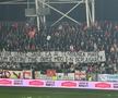 Imagini halucinante la Dinamo - UTA! Ultrașii s-au luat la bătaie pe gazon