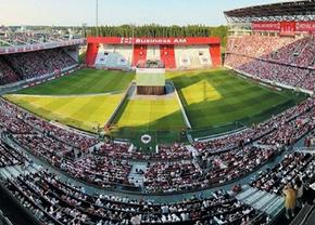 Situație incredibilă la fosta echipă a lui Laszlo Boloni » Stadion de lux la o tribună, în paragină la cealaltă: este închisă de 5 ani