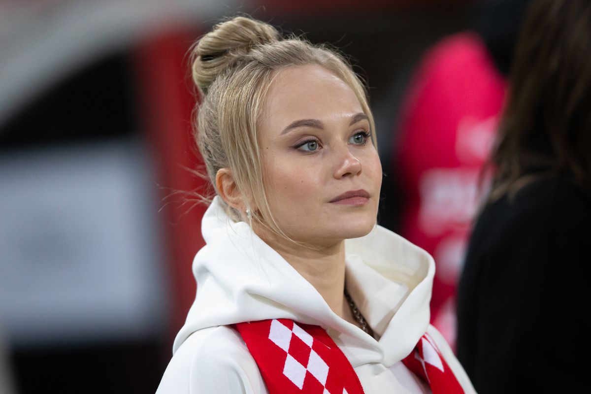 Se întorc gimnastele din Rusia în competiții? » Printre sportivii care au primit de curând statut neutru se află și Angelina Melnikova, campioană olimpică la Tokyo