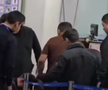 Bărbat amenințător, dezarmat de un fost boxer în aeroport