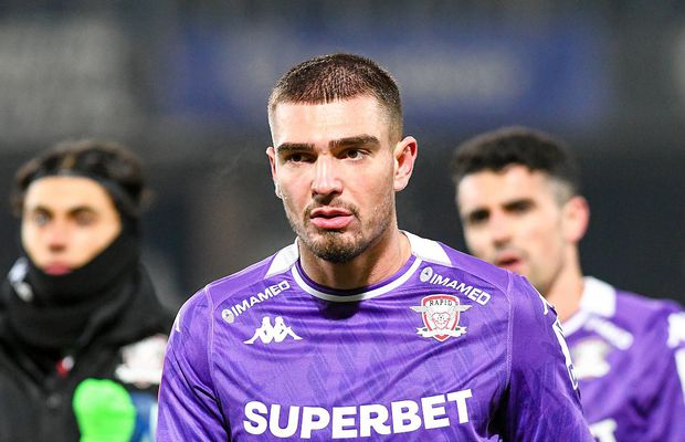 Tensiune în vestiar! Fundașul Ciobotariu a răbufnit, după gafa decisivă: „La fundași vedeți, dar ce e în atac nu se vede?!”