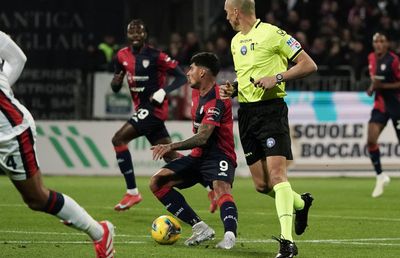 Antrenorul explică de ce Florinel Coman joacă puțin » „Nu s-a schimbat nimic de când a venit la Cagliari!”