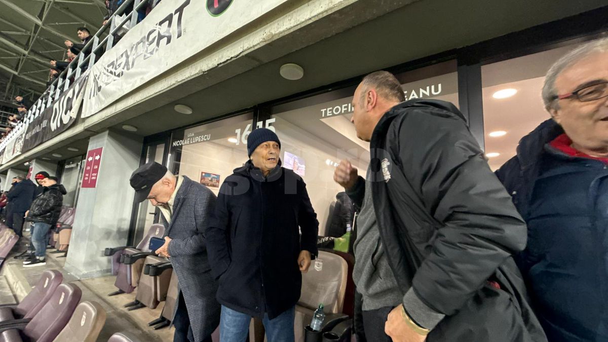 Mircea Lucescu, la prima apariție în public după spitalizare » Singurul om cu care a avut contact