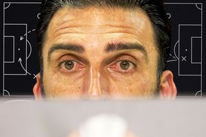 Ce rămâne după Charalambous » Trei mari probleme pentru FCSB înainte de play-out