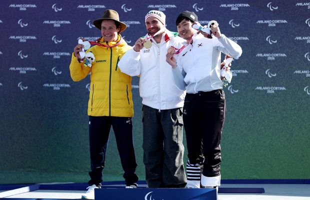 A participat la două ediții de Jocuri Olimpice de iarnă în 2014 și 2018, dar a câștigat aurul la cele Paralimpice în 2026