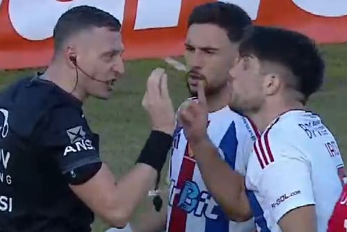 Paul Iacob a văzut cartonașul roșu în minutul 85