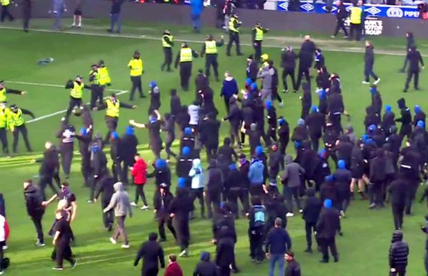 Arestări, polițiști și suporteri răniți! » Haos la Rangers - Celtic