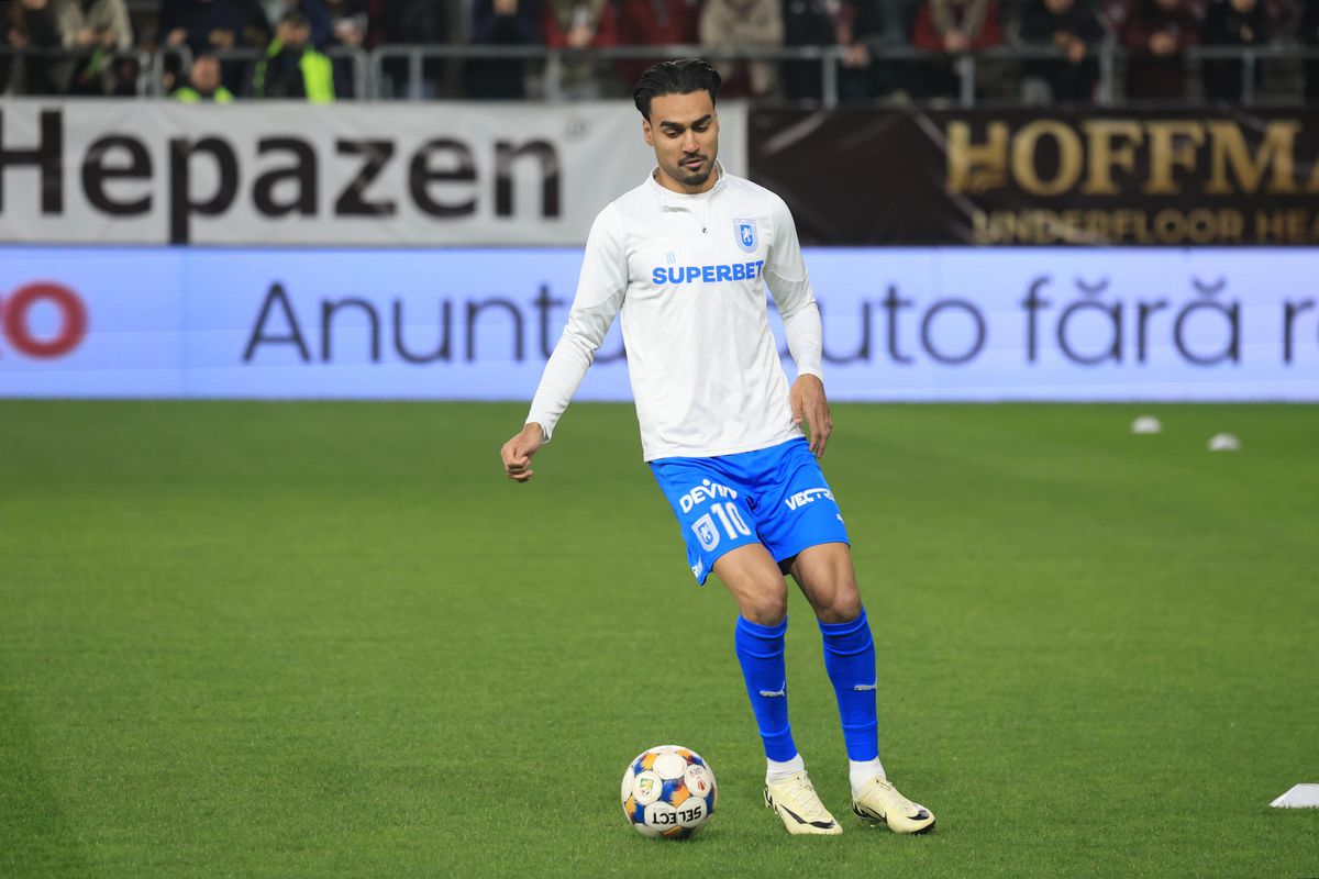 Rapid - Craiova, imagini de la nivelul gazonului, înaintea partidei