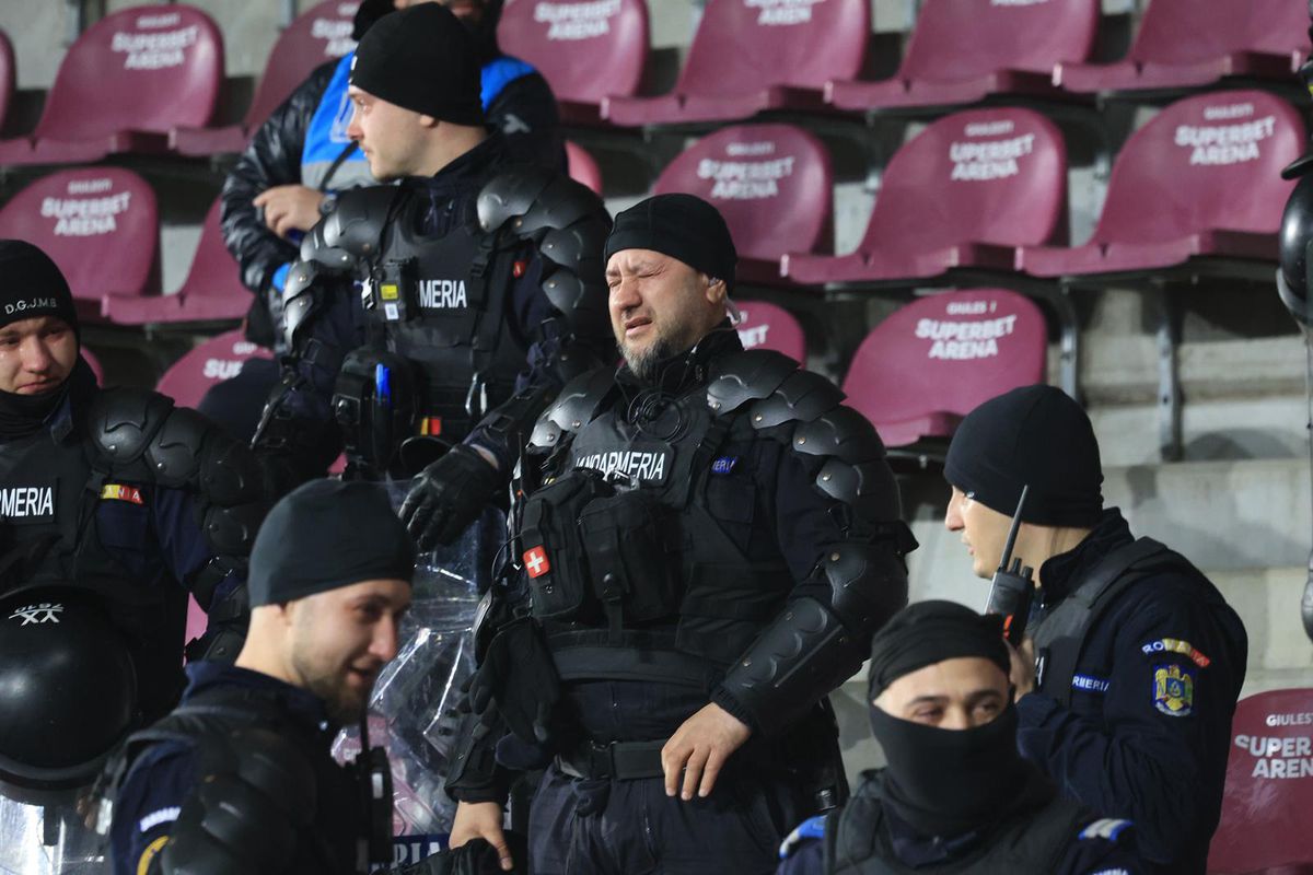 Gafă Jandarmerie la Rapid - Universitatea Craiova / Foto: Ionuț Iordache (GSP)