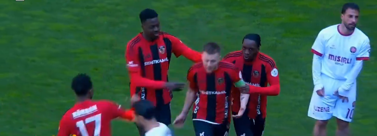 Alexandru Maxim, gol din afara careului