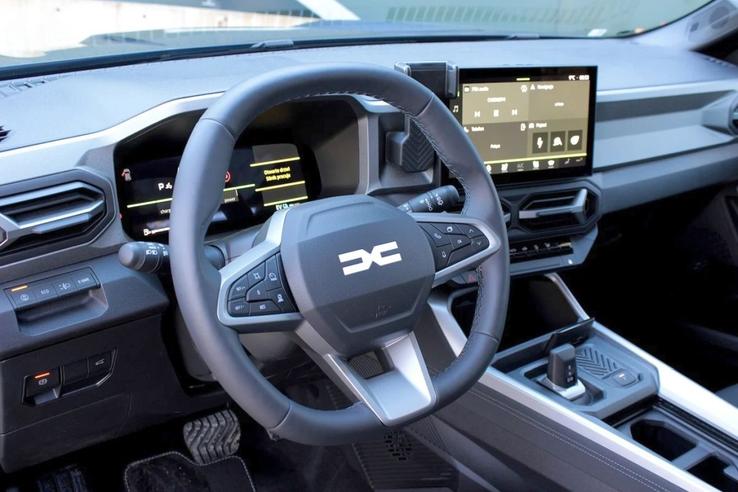 Noua Dacia Striker se va lansa în două zile // foto: Moto Interia