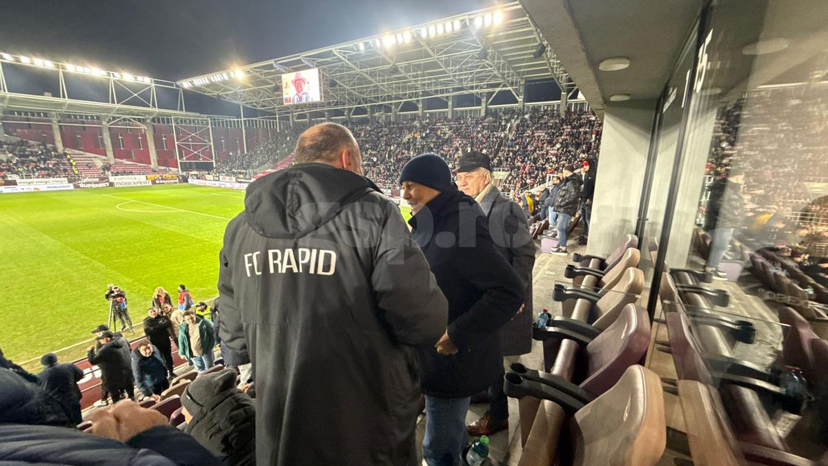 Mircea Lucescu, la prima apariție în public după spitalizare » Singurul om cu care a avut contact