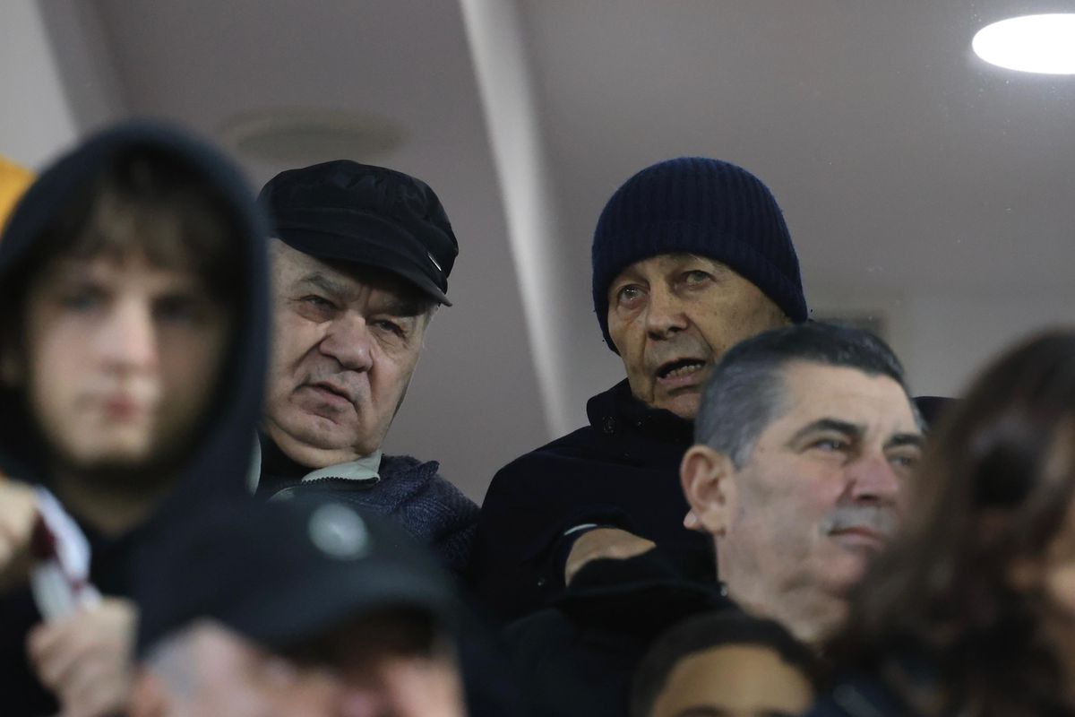 Mircea Lucescu, la prima apariție în public după spitalizare » Singurul om cu care a avut contact
