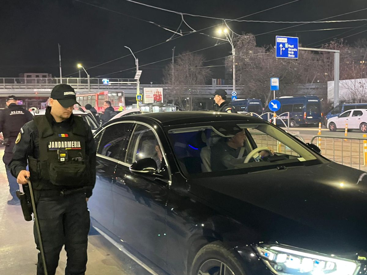 Rapid - Craiova, imagini de la nivelul gazonului, înaintea partidei