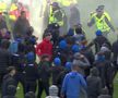 Arestări, polițiști și suporteri răniți! » Haos la Rangers - Celtic