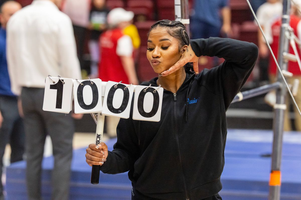 Ana Bărbosu, față în față cu Jordan Chiles // foto: Imago