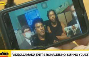 VIDEO Imagini din închisoare » Cum a reacționat Ronaldinho când a aflat că va fi eliberat