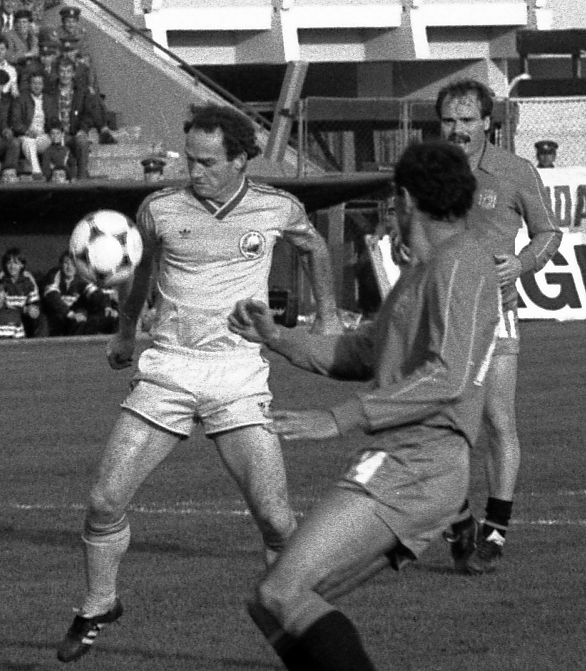 Nae Ungureanu - Retro GSP