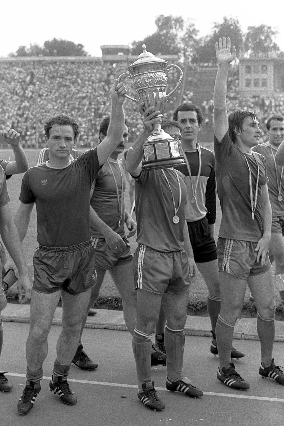 4 decenii de la primul meci în națională al lui Nae Ungureanu: „Din cauza lui Ienei am ratat Mondialul din '90”