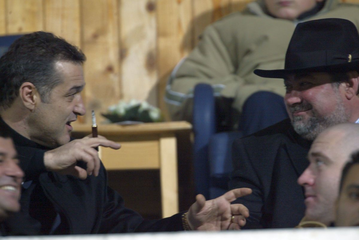 „Zic: «Bă, ce naiba o fi?»” » Ilie Dumitrescu, protagonist într-o scenă antologică: „Mi-a spus: «Șefu', știți, ca să se deconecteze băieții, pam, pam!»”