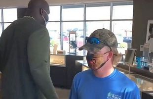 Gestul prin care Shaquille O'Neal l-a lăsat lăsat fără cuvinte pe un bărbat într-un magazin de bijuterii!