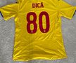 Dică își donează tricoul de la națională