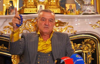 Planul lui Gigi Becali cu unul dintre fotbaliștii care nu joacă deloc: „Mai am nevoie de el”