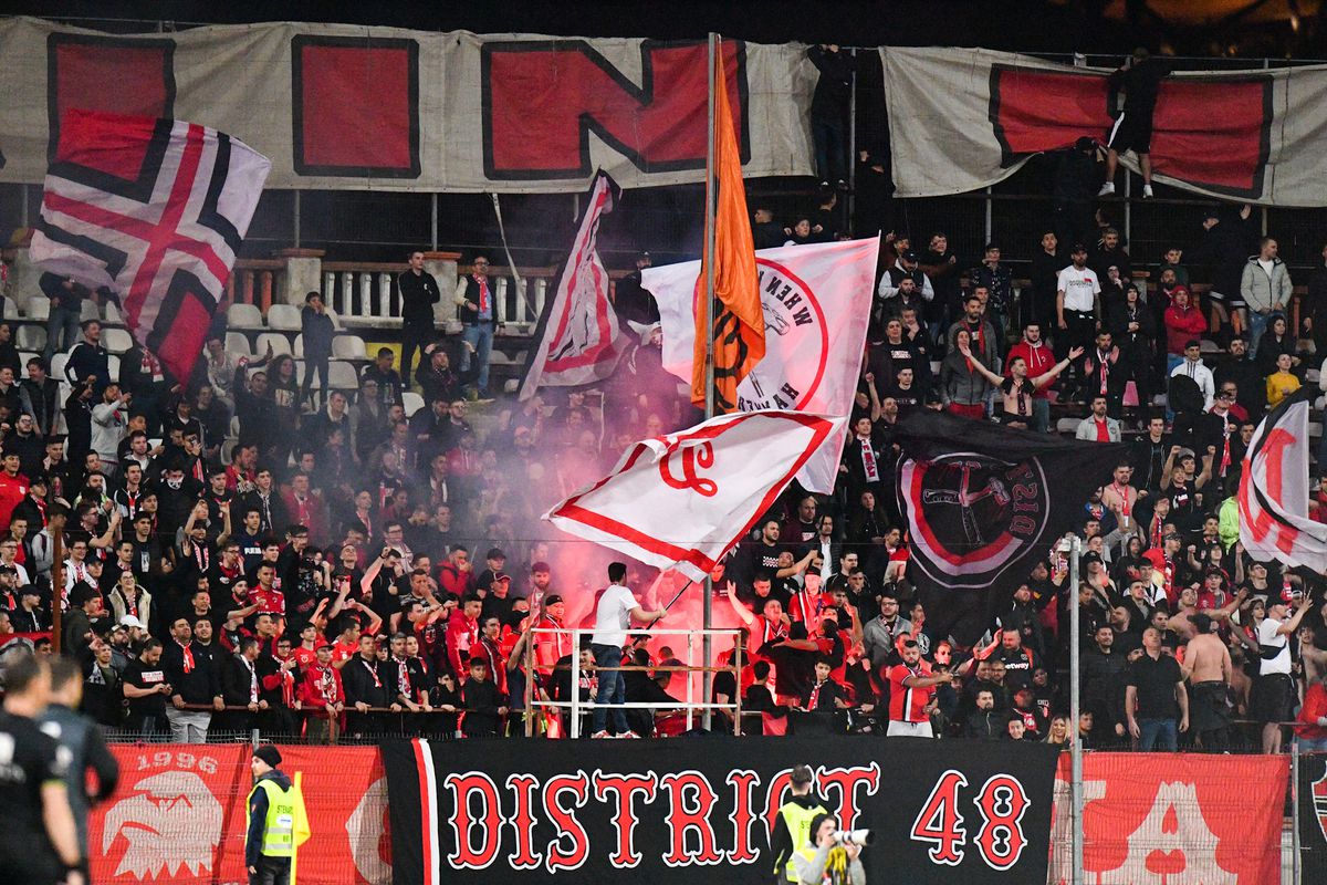 Dinamo - FCU Craiova // 08.04.2022