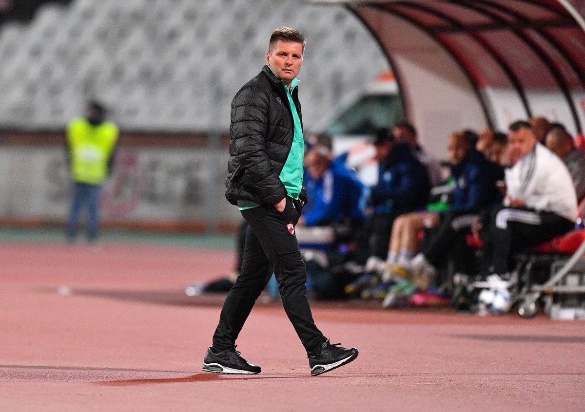 Dinamo - FCU Craiova // 08.04.2022