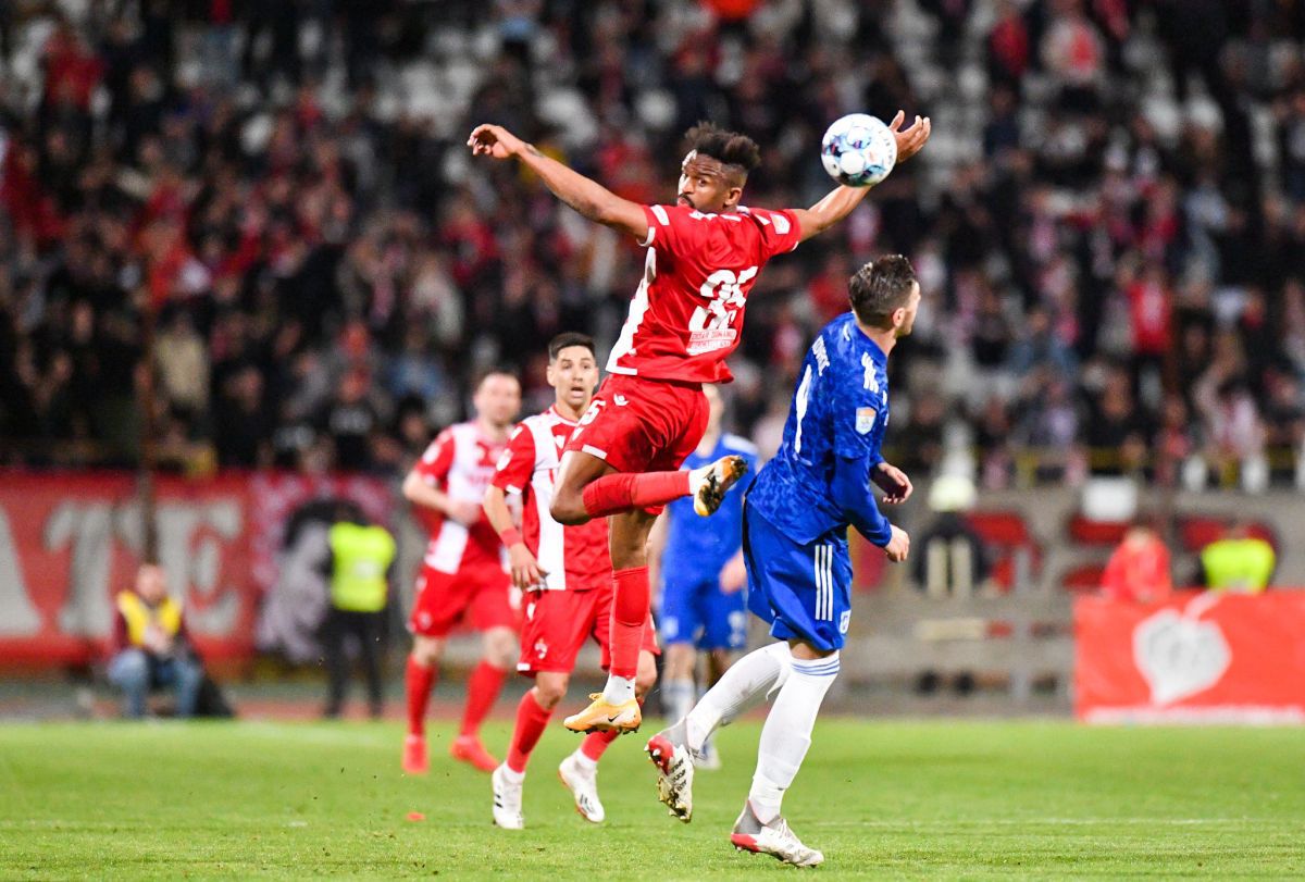 Un fost arbitru nu are dubii: „Dinamo trebuia să primească penalty cu FCU Craiova”