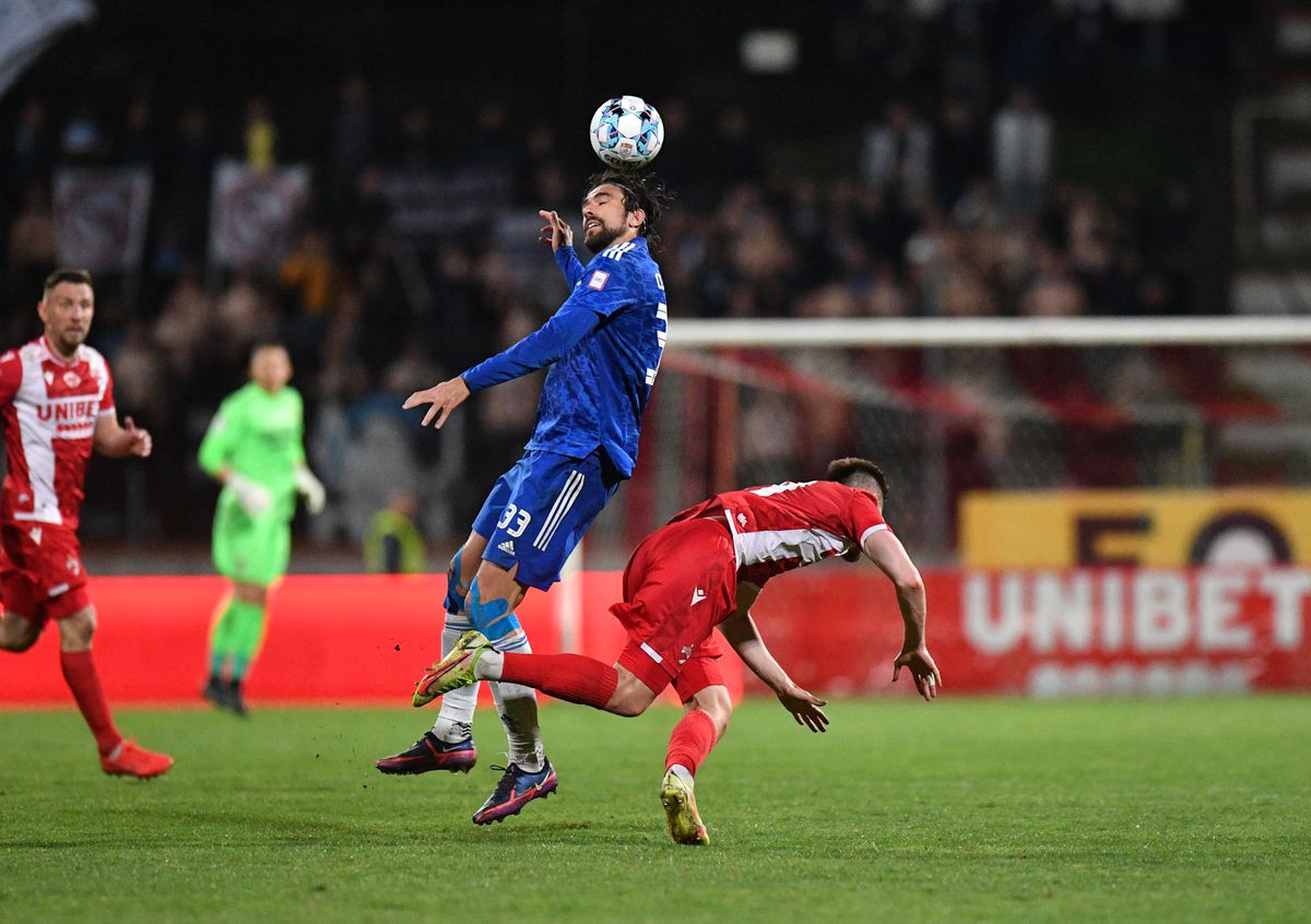 Un fost arbitru nu are dubii: „Dinamo trebuia să primească penalty cu FCU Craiova”