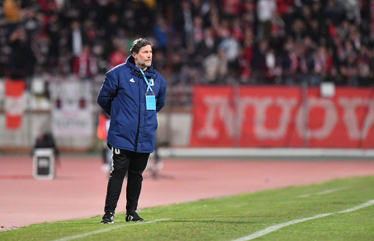 Dinamo - FCU Craiova 1-2 » „Câinii roșii”, răpuși de Compagno în prelungiri