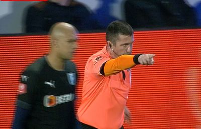 Verdictul specialistului la faza penalty-ului contestat din Farul - CS Universitatea Craiova