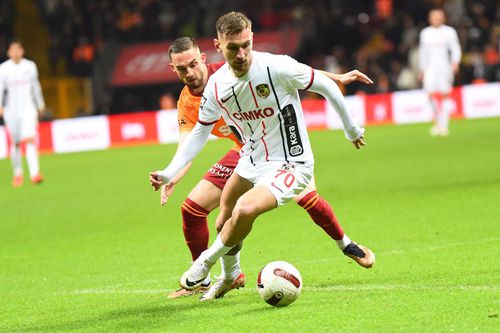 Denis Drăguș are 14 goluri în 38 de meciuri la Gaziantep / Foto: Imago Images