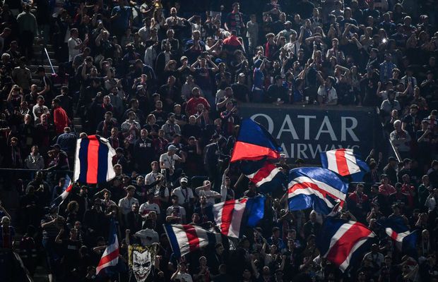 Ultrașii PSG amenință: „S-o facem să tremure. F..uk Barcelona!”