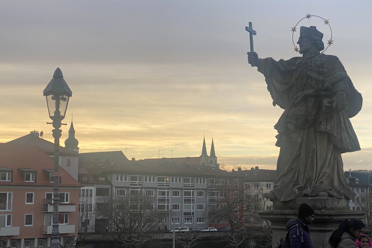 Nici covrigul nu mai e ce-a fost: un „bavarez” în Germania costă un „Grigorescu”!