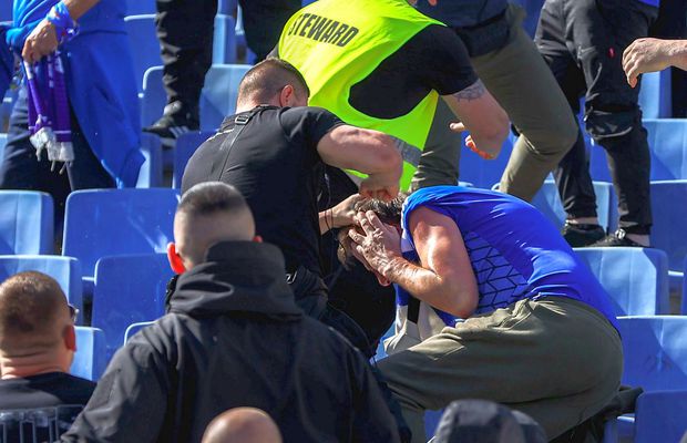 Scene barbare la derby-ul Sofiei, Levski - CSKA » Au fost bătuți cu curelele și loviți cu pumnii de forțele de ordine