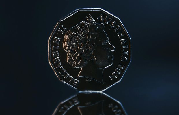 Licitaţiile de monede vechi: Pasiune şi investiţie în istorie