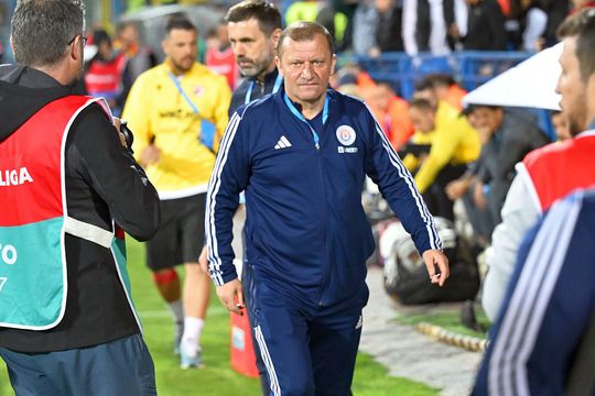 Dorinel Munteanu, în Oțelul - Dinamo // sursă foto: Raed Krishan, GSP