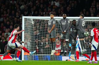 Arsenal a făcut instrucție cu Real Madrid » „Galacticii” sunt aproape eliminați din Liga Campionilor