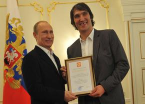 Felicitat în persoană de Vladimir Putin, după ce a devenit cel mai bun marcator: „O celebrare reală pentru fanii din Rusia”
