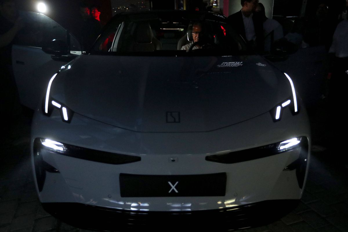 Salonul Auto de la Shanghai: China spulberă toate recordurile, cu peste 100 de modele noi, unele integrând AI-ul Deep Seek. Cele mai tari informații