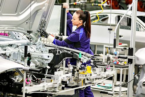 Studiu incredibil: România, mai ieftină decât China la costurile salariale per mașină! Germania are costuri exorbitante
