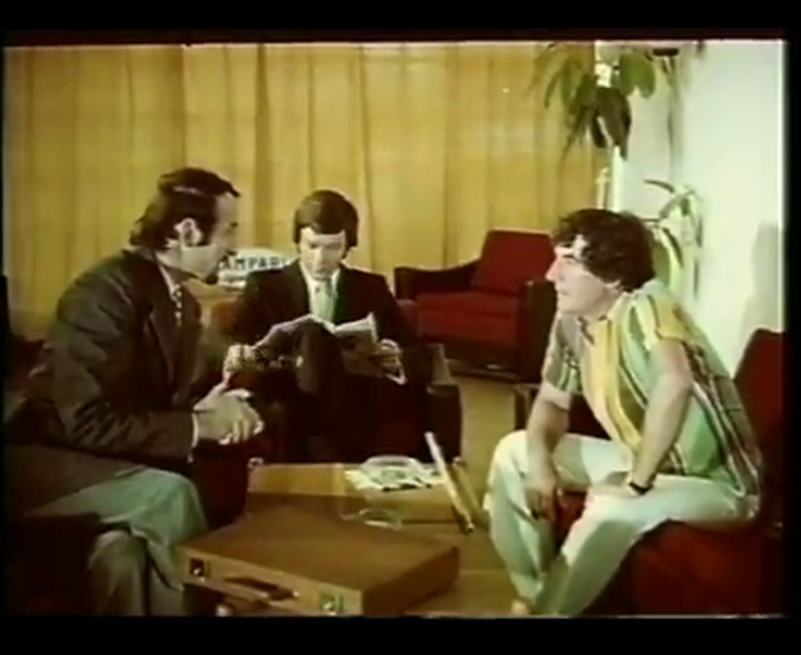 Sandu Boc în filmul „Nu filmăm să ne-amuzăm (1975)”. FOTO: Captură video