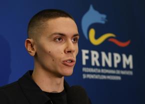 David Popovici, un nou premiu pentru anul 2024 » El a fost desemnat sportivul anului de Federația Română de Natație și Pentatlon Modern: „Învăț să-mi mulțumesc și mie din ce în ce mai mult”