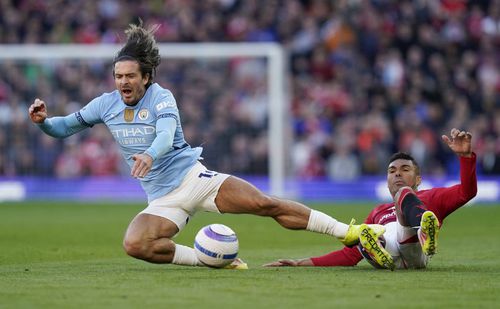 Jack Grealish, pe Old Trafford, faultat de Casemiro / Foto: Imago