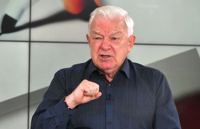 Dezvăluirile unei cariere marcate de evenimente terifiante! Sandu Boc, invitat la „Prietenii lui Ovidiu”