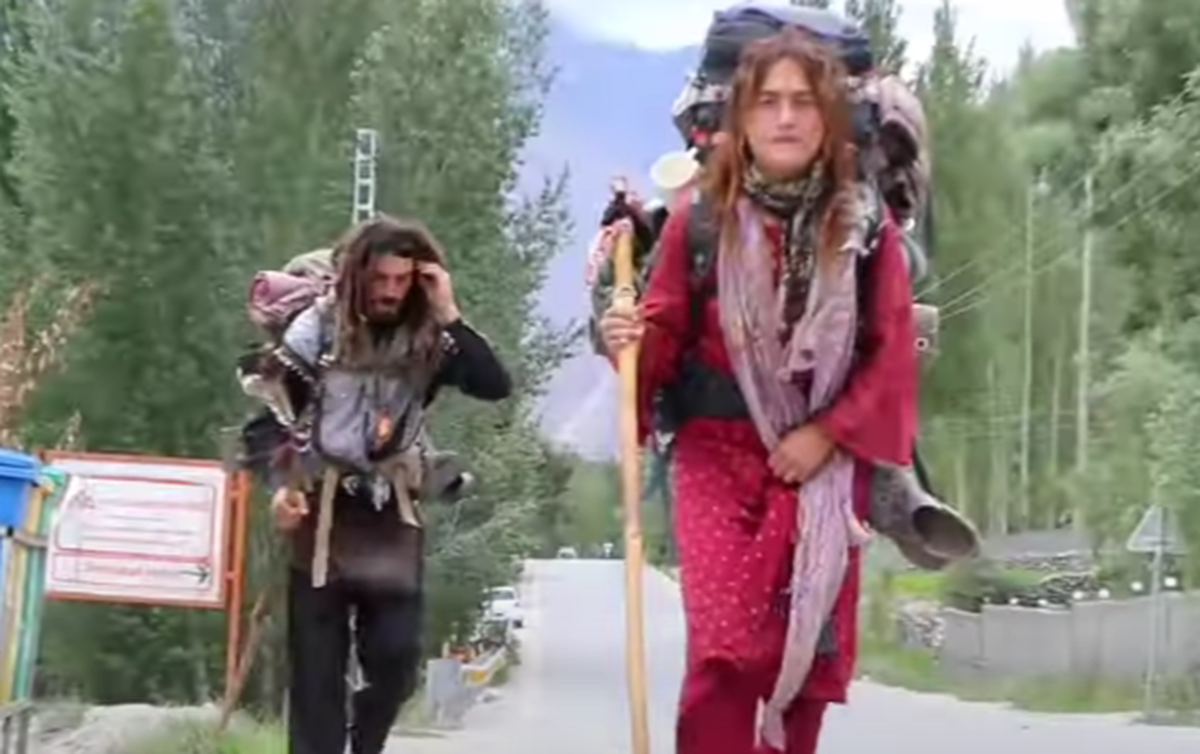 Uluitor! Fostul sportiv a mers desculț pe jos din Spania în Pakistan » Incredibil cum arată acum