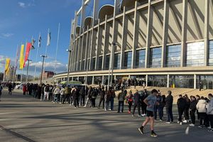 Sicriul lui Mircea Lucescu, depus azi și mâine la Arena Națională » Când va fi înmormântat + Imagini de la stadion